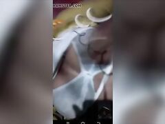 Indian Girl Showing Boobs in video call with boyfriend